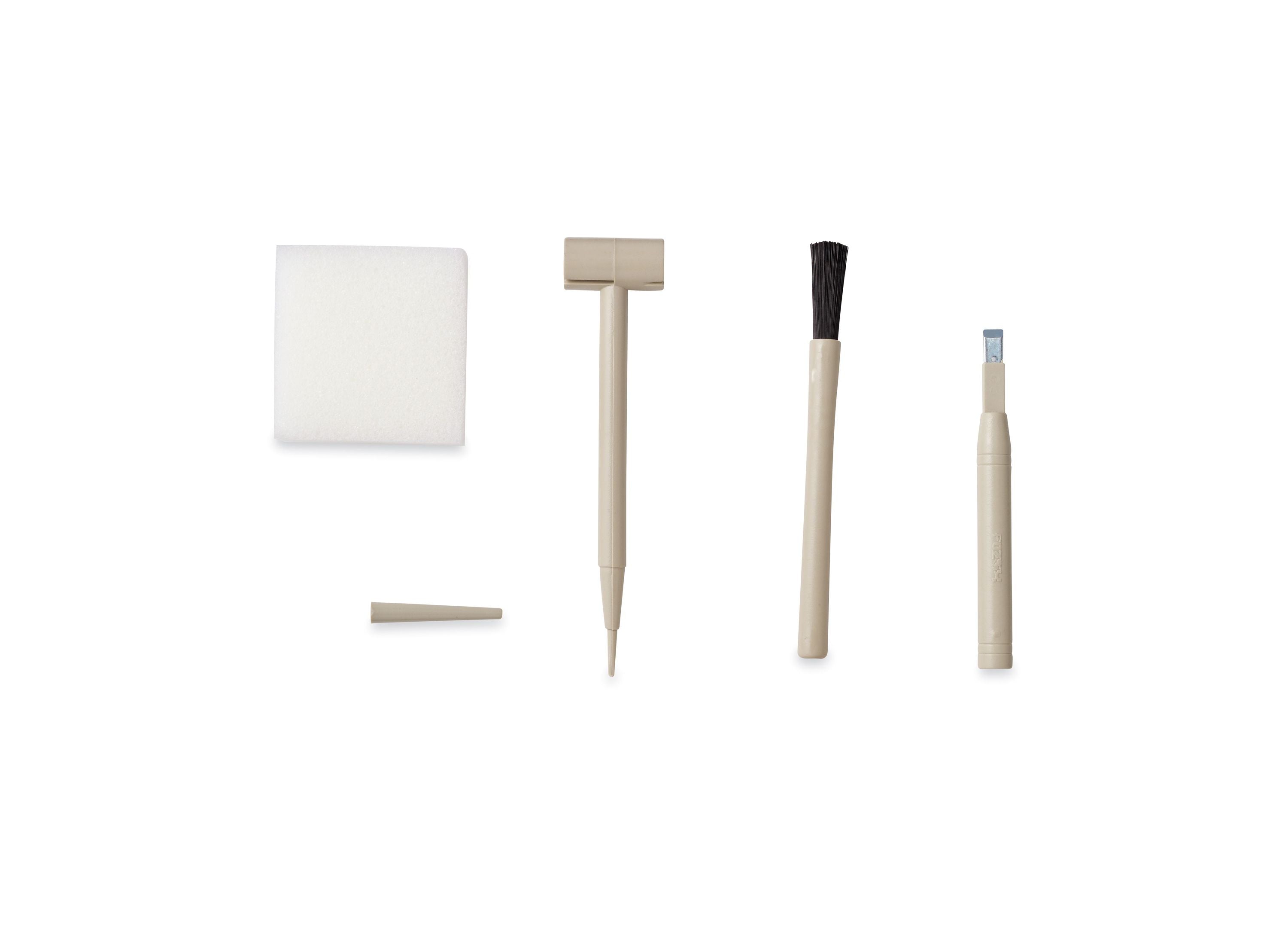 MindWare Dig It Up! Triceratops Dinosaur Model Excavation Kit - Image 3