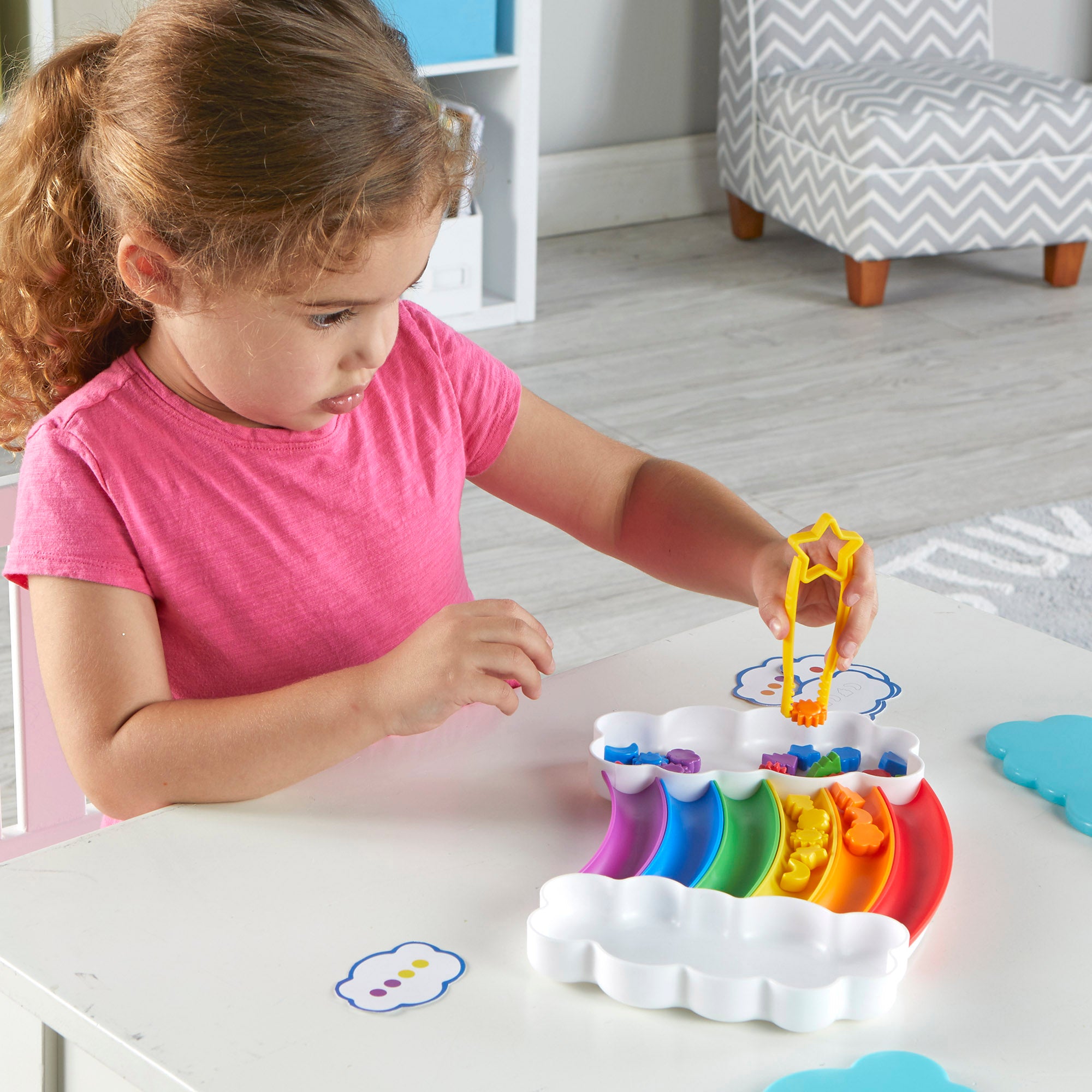 Learning Resources Rainbow Sorting Trays - Educational Classroom Set - Image 4