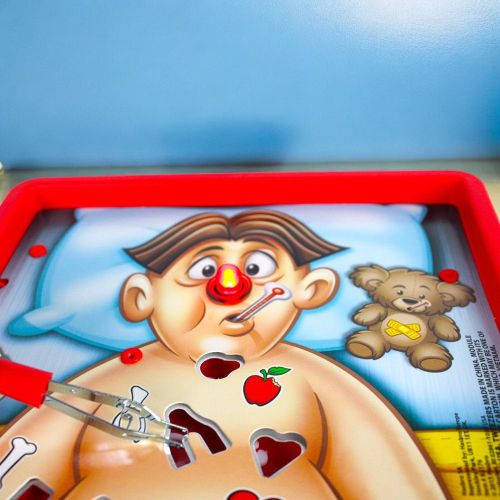 Hasbro Operation Skill Game - Classic Edition - Image 10