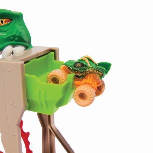 Monster Jam Mini Transforming Play Set - Action-Packed Fun - Image 6