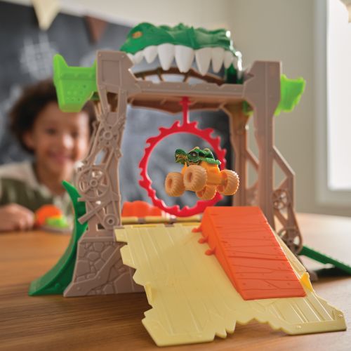 Monster Jam Mini Transforming Play Set - Action-Packed Fun - Image 8