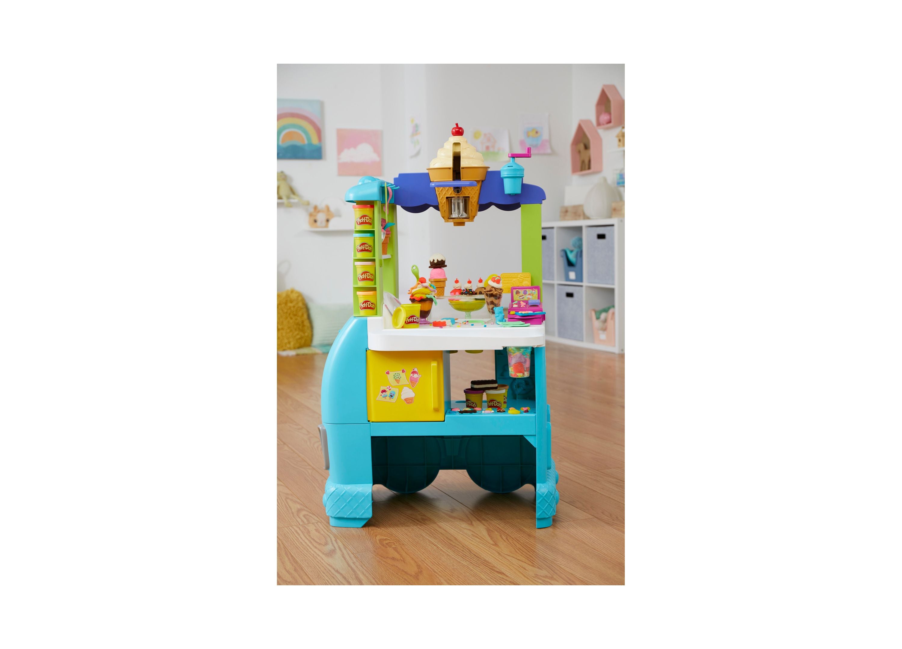 Play-Doh Kitchen Creations Ultimate Ice Cream Truck Playset - Image 4