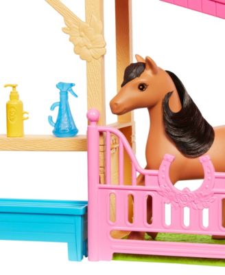 Barbie Mysteries: Renee and The Great Horse Chase Stable Playset - Image 5