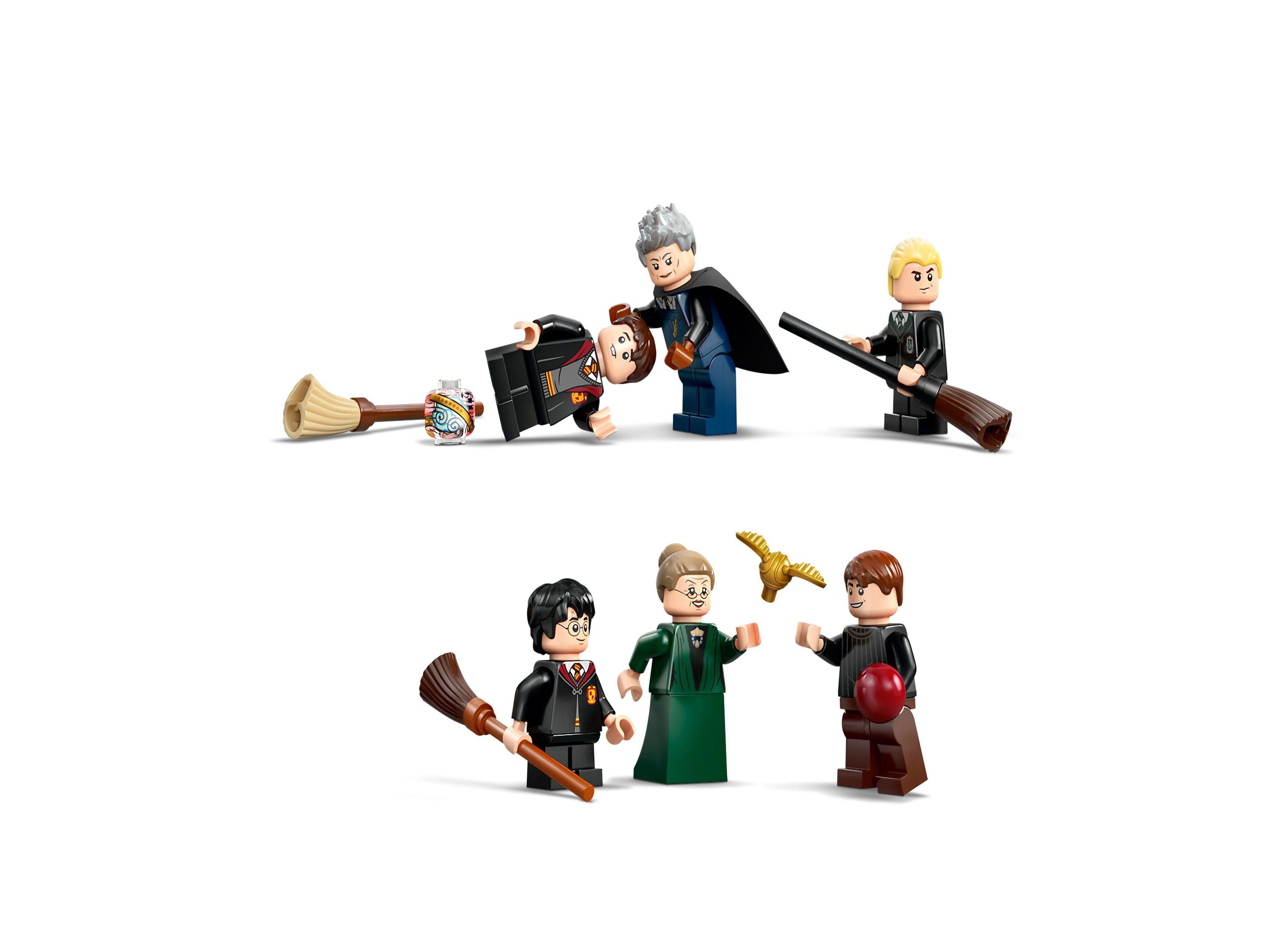 LEGO Harry Potter Hogwarts Castle Flying Lessons Building Set 76447 - 651 Pieces - Image 5