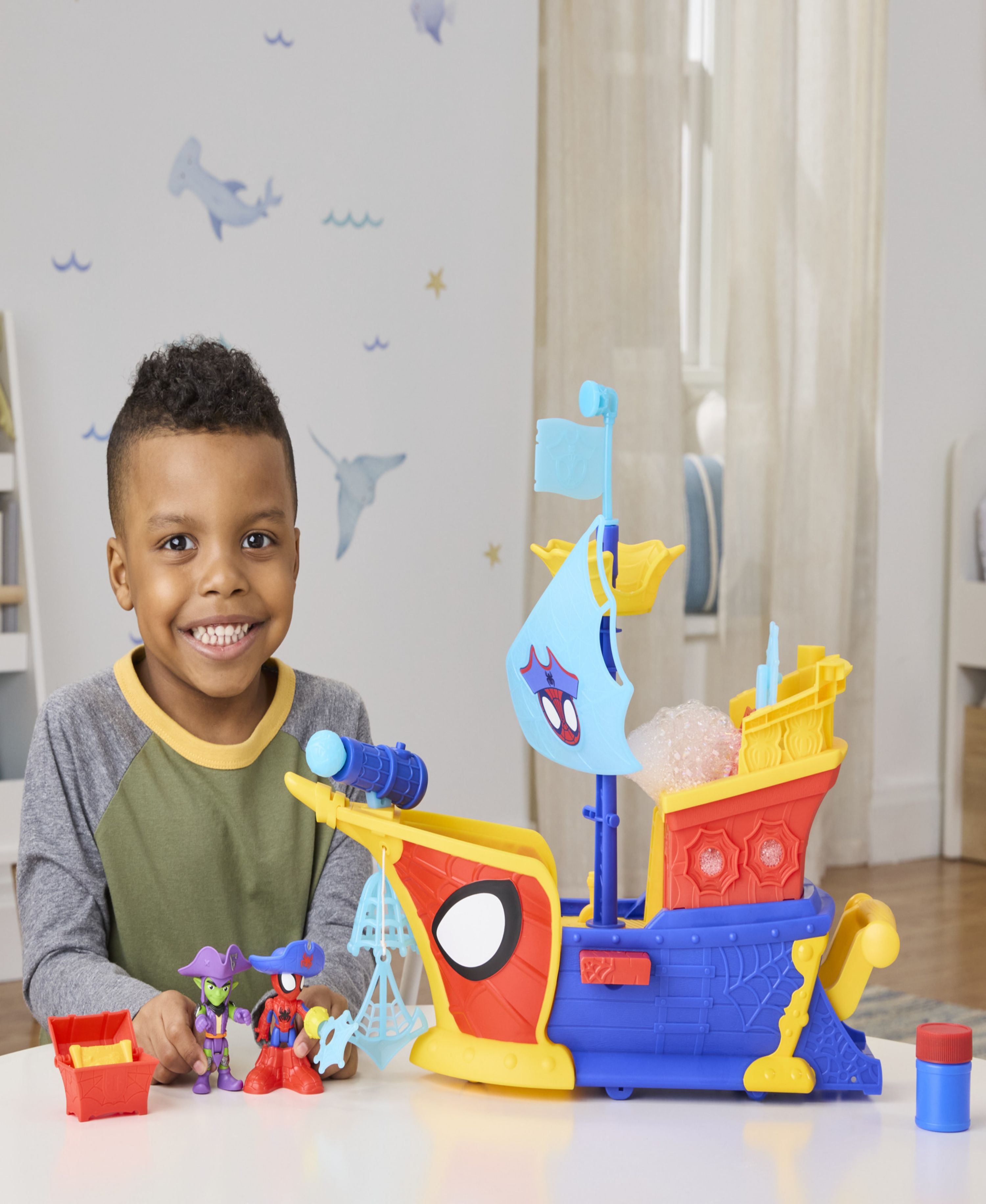 Marvel Spidey Water-Webs Ahoy Bubble Pirate Ship Playset - Image 4