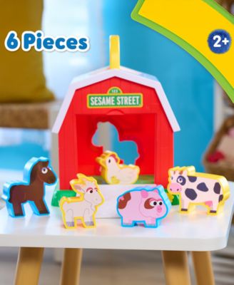 Sesame Street Elmo's Learn and Sort Barn - Interactive Shape Sorter - Image 3