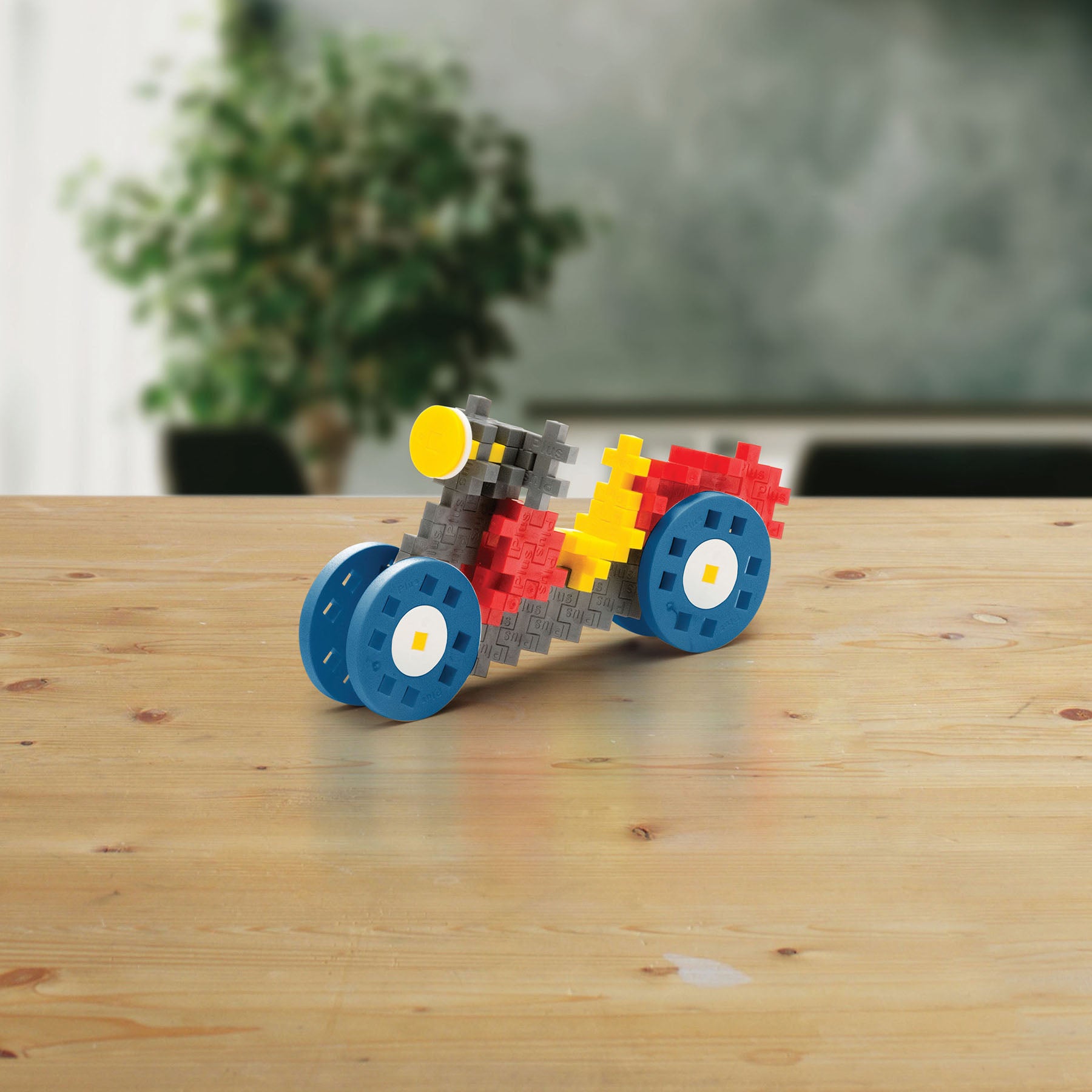 Plus-Plus Learn to Build GO! Vehicles Set - 360 Pieces - Image 3