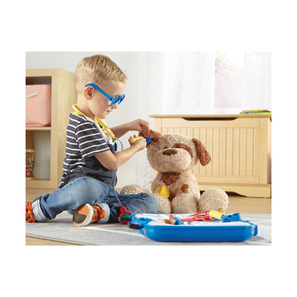 Alternative view of Learning Resources Pretend & Play Doctor Set - Medical Role Play Kit