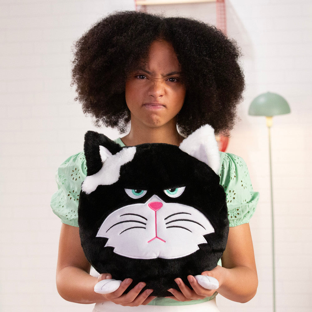 Hangry Petz Bella Black Cat 12 Inch Talking Plush - Image 5
