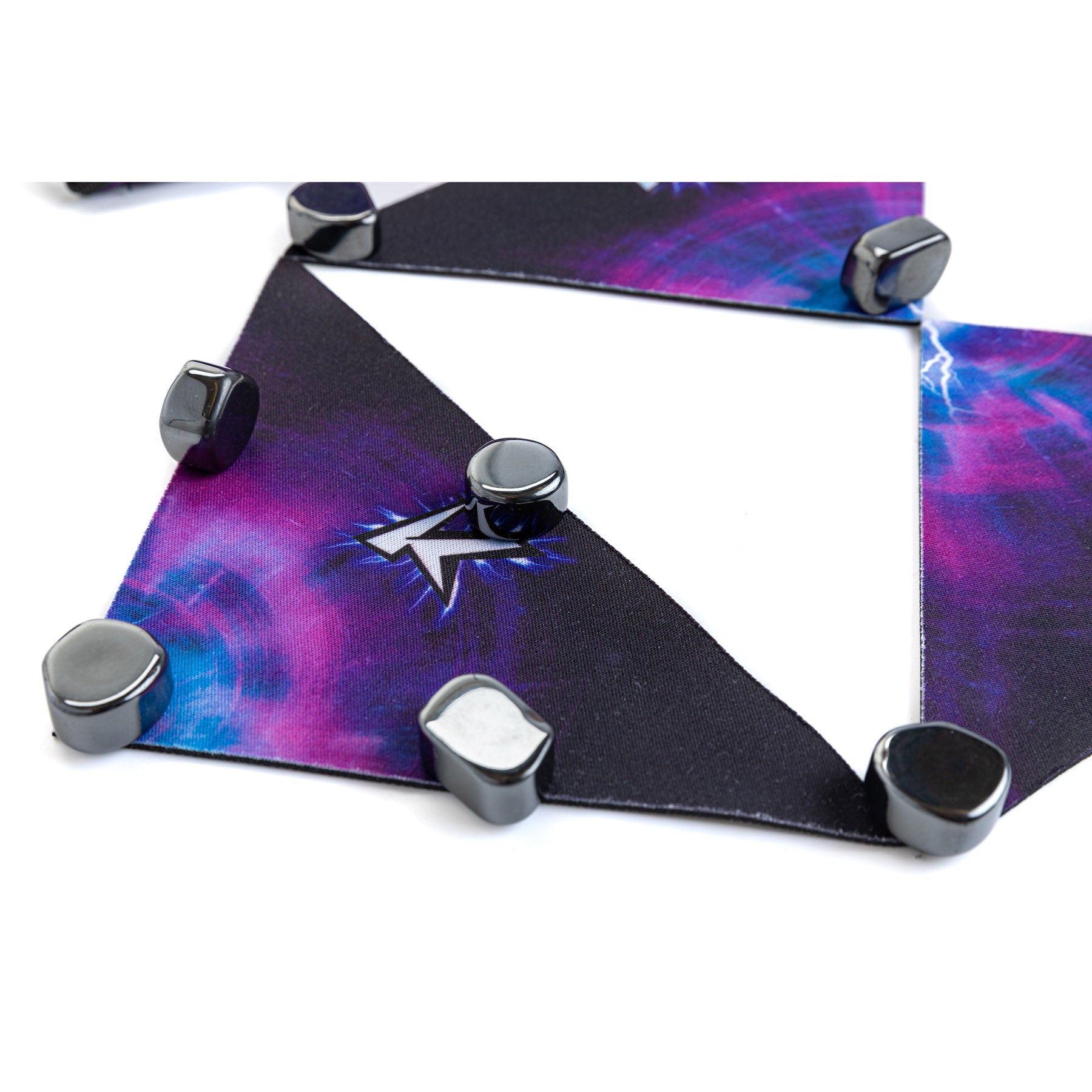 Continuum Games Yikerz! Magnetic Strategy Board Game - Image 4