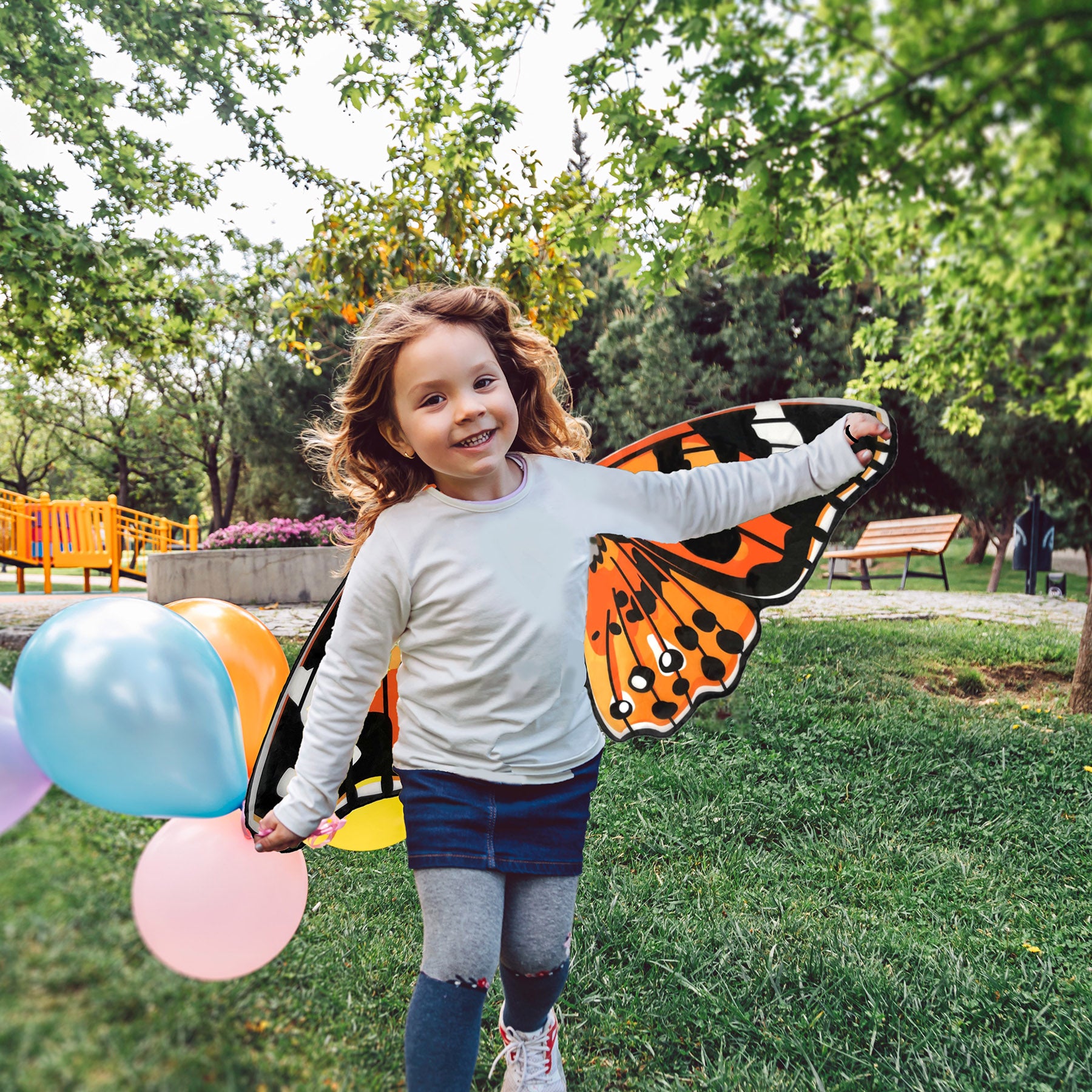 Insect Lore Morpho Butterfly Dress-Up Wings, Blue, 3-Pack - Image 4