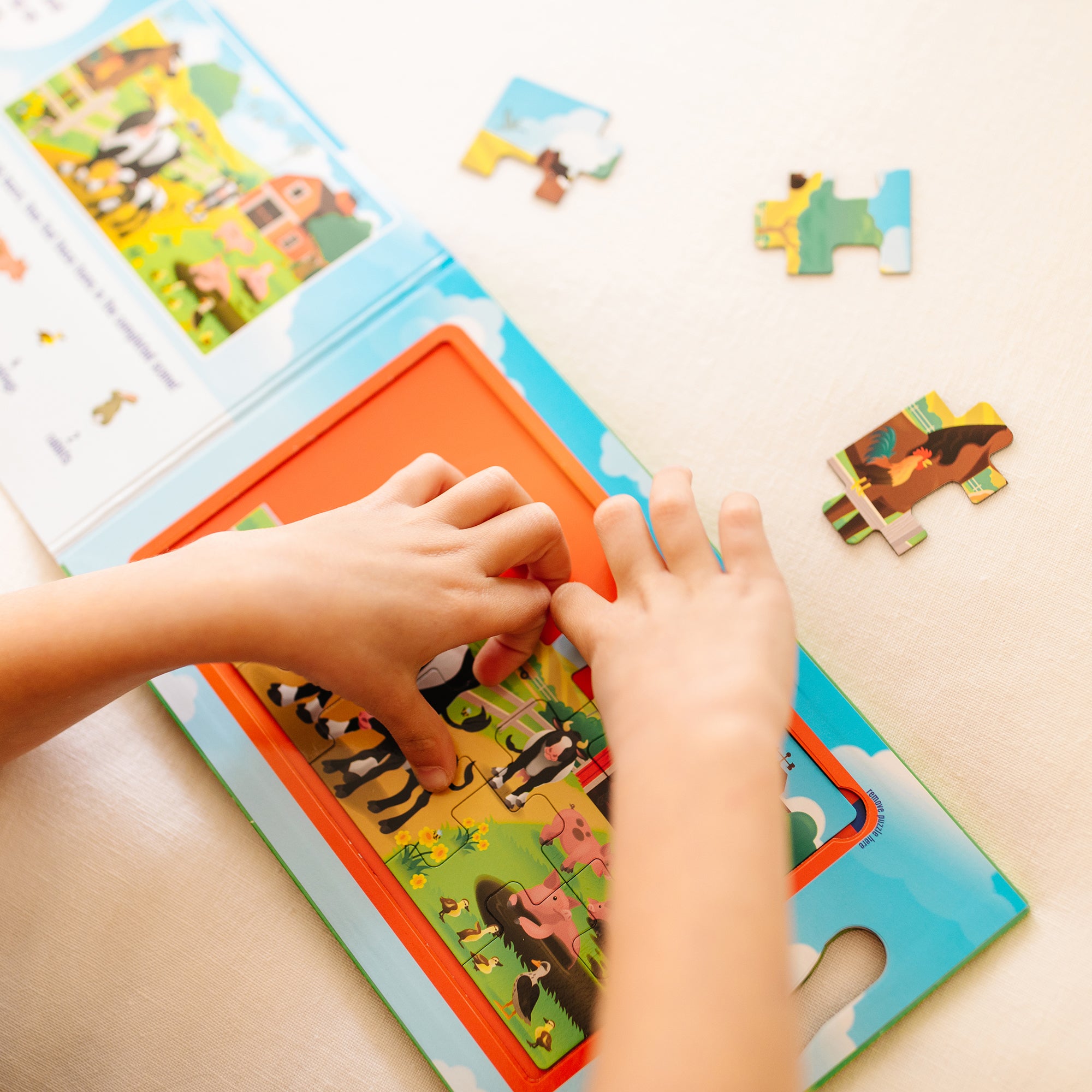Melissa & Doug On the Farm 2-Pack Magnetic Puzzles - 15 pc each - Image 3