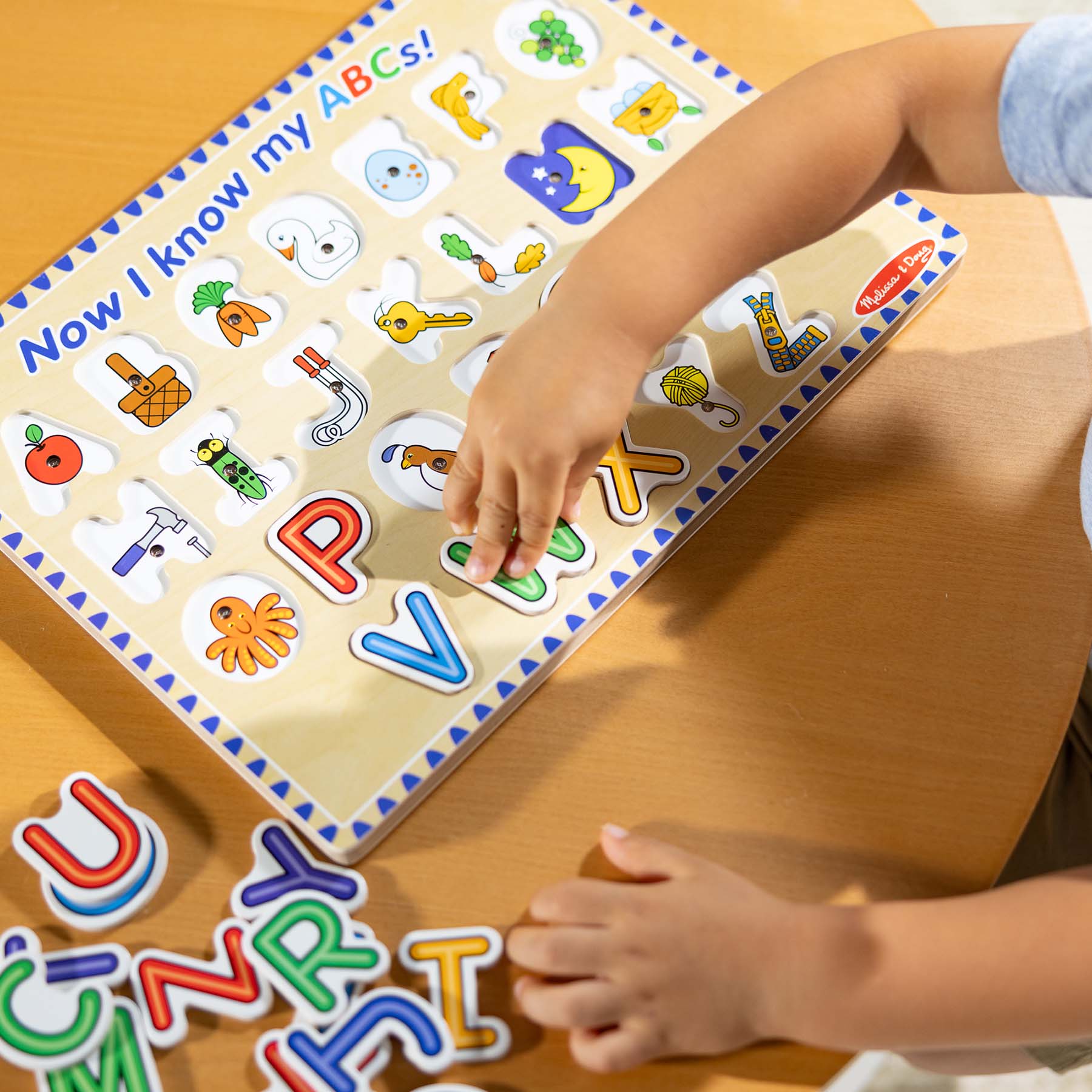 Melissa & Doug Alphabet Sound Puzzle - Vibrant 26-Piece Learning Toy - Image 4