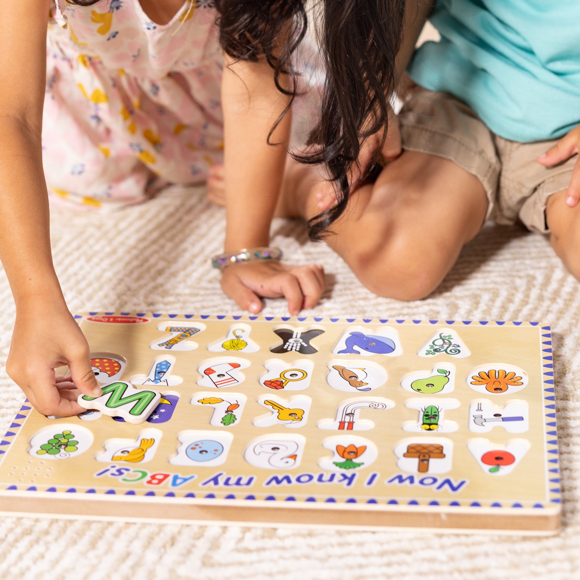 Melissa & Doug Alphabet Sound Puzzle - Vibrant 26-Piece Learning Toy - Image 8