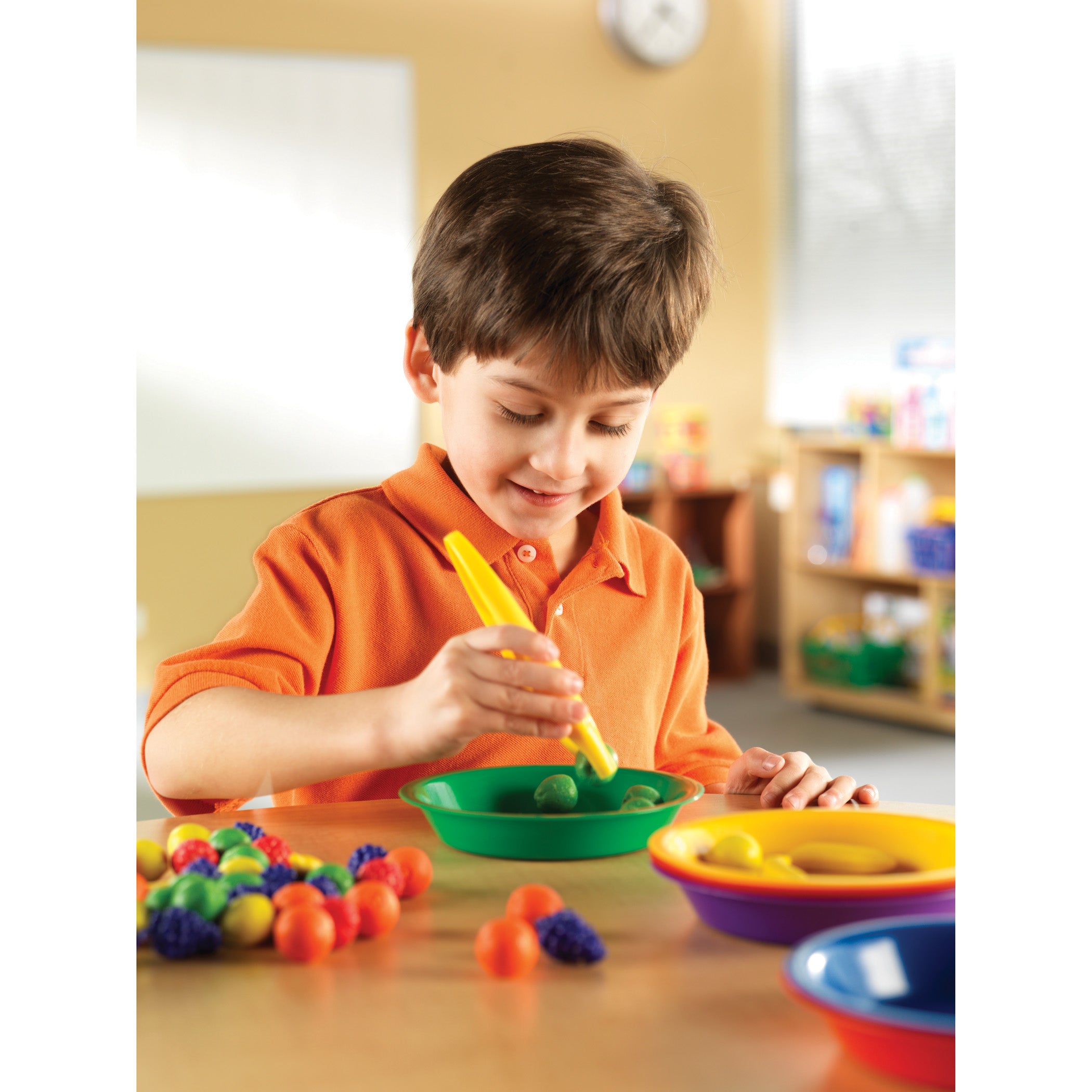 Learning Resources Jumbo Tweezers - Colorful Motor Skills Set of 12 - Image 4