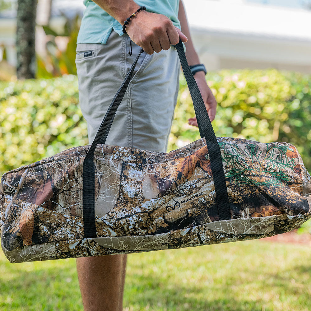 Realtree Edge Camouflage Metal Horseshoes Set for Outdoor Fun - Image 3