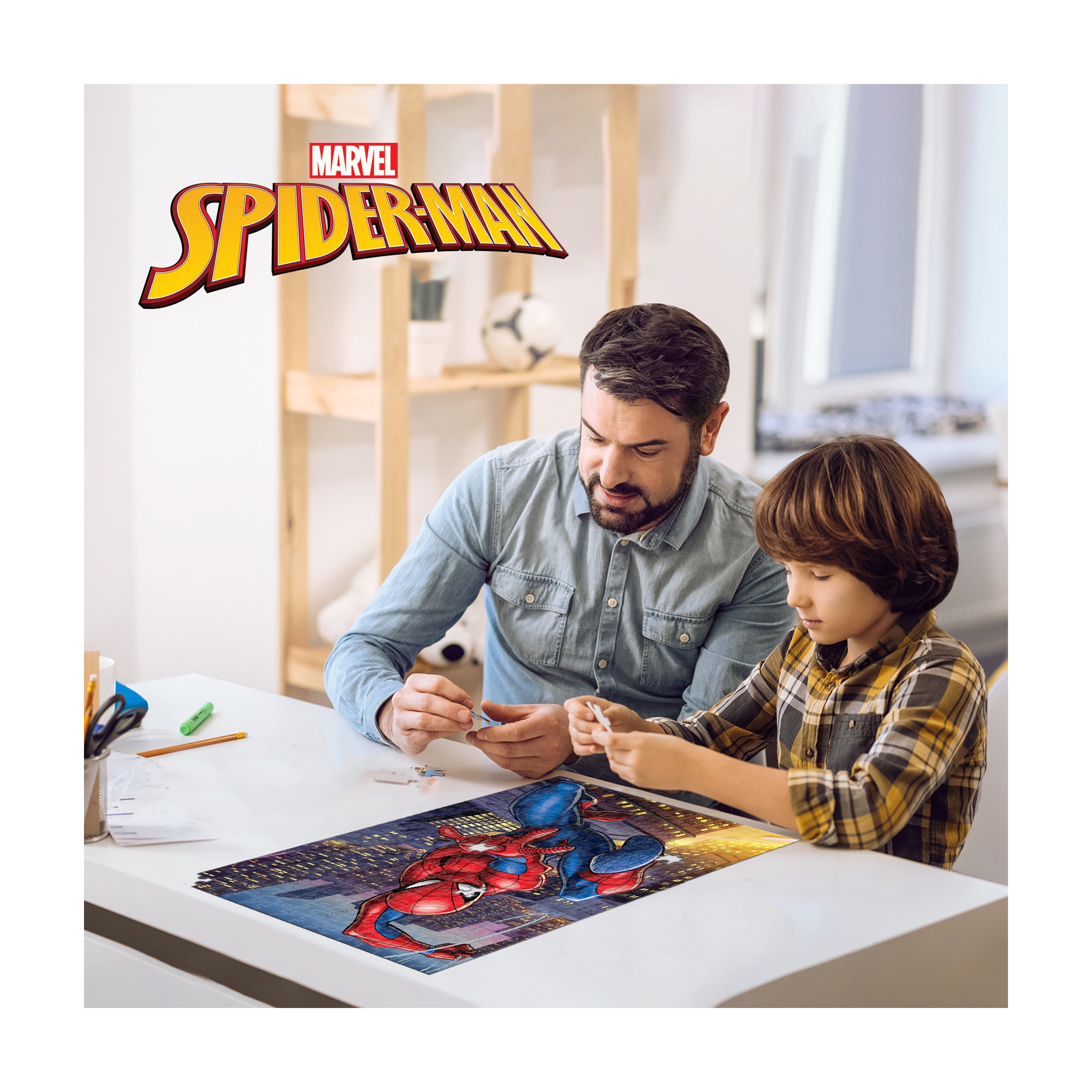 Marvel Spider-Man 3D Lenticular Jigsaw Puzzle - Collectible Tin, 300 pc - Image 5